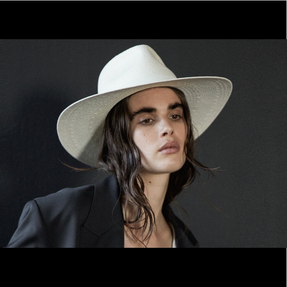 Janessa Leone Zoe Hat